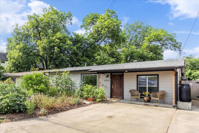 3409 Kay St, Austin, TX 78702 - view of front of property with covered porch