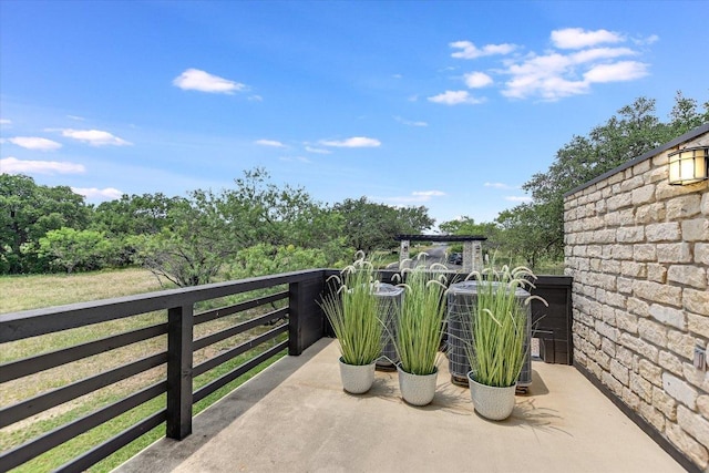 402 Lost Echo Unit 8, Horseshoe Bay, TX 78657 - photo 5