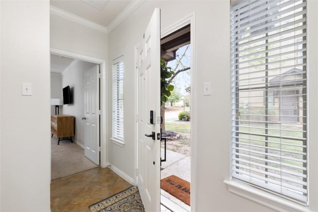 11237 Lost Maples Trl, Austin, TX 78748 - foyer with crown molding and baseboards