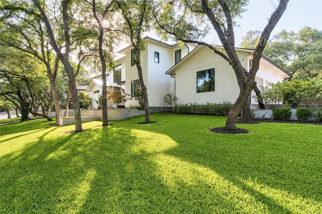 4901 Southcrest Dr, Austin, TX 78746 - view of green lawn