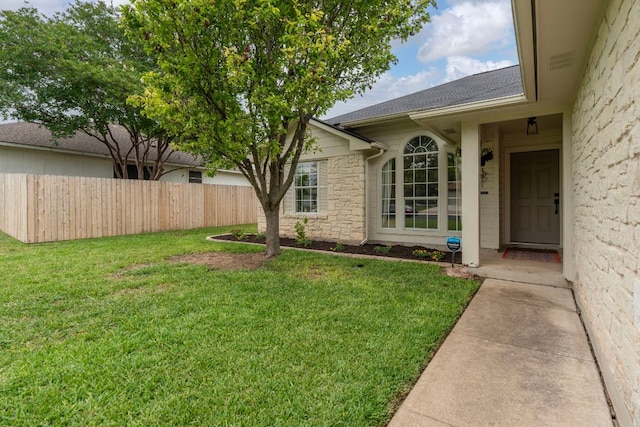 215 Crystal Knoll Blvd, Georgetown, TX 78626 - view of yard