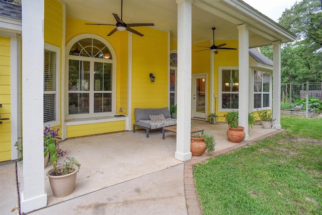 233 Maple Leaf Trl, Elgin, TX 78621 - view of patio / terrace with ceiling fan