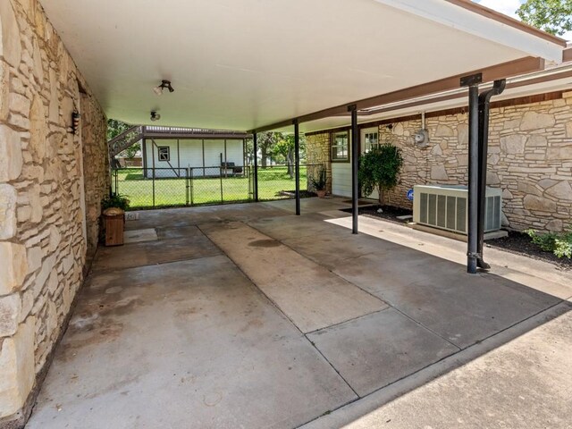 501 Willow St, Buchanan Dam, TX 78609 - photo 6