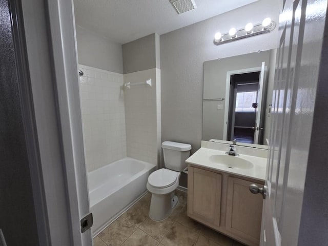 13820 Ceylon Tea Cir, Pflugerville, TX 78660 - bathroom featuring toilet, vanity, washtub / shower combination, and tile patterned floors