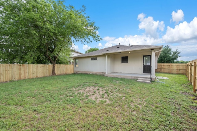 13820 Ceylon Tea Cir, Pflugerville, TX 78660 - back of property with a patio