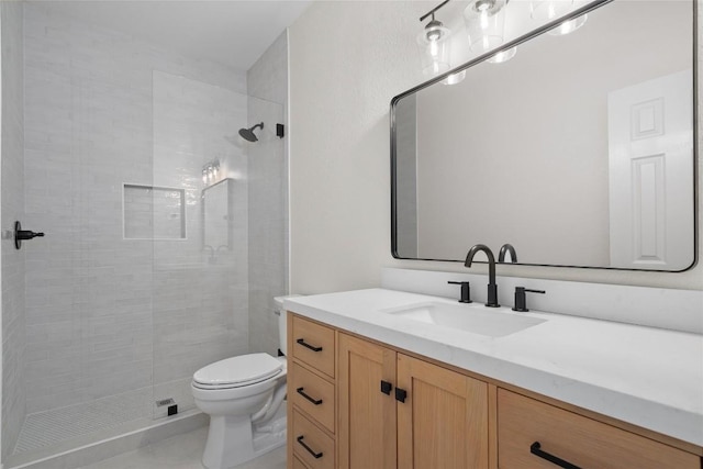 206 High Plains Dr, Dripping Springs, TX 78620 - full bath with vanity, toilet, and a tile shower