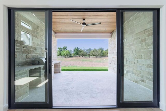 125 Azalea Loop, Horseshoe Bay, TX 78657 - view of doorway
