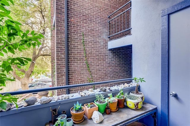 700 S 1st St S Unit 101, Austin, TX 78704 - view of balcony