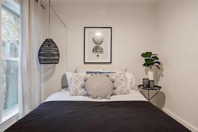 4601 Candletree Ln, Austin, TX 78744 - bedroom with baseboards