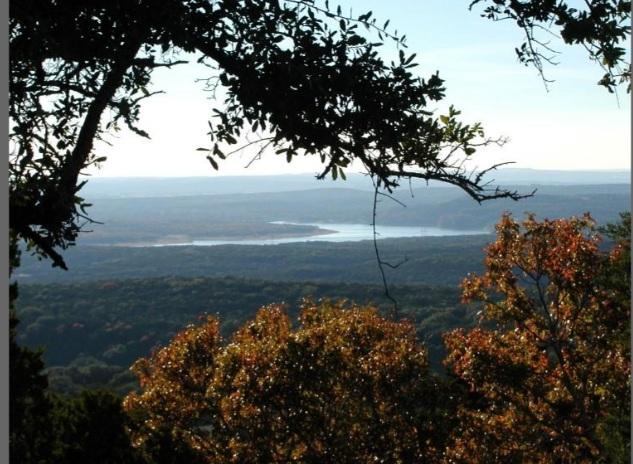 8221 Bar K Ranch Rd, Lago Vista, TX 78645