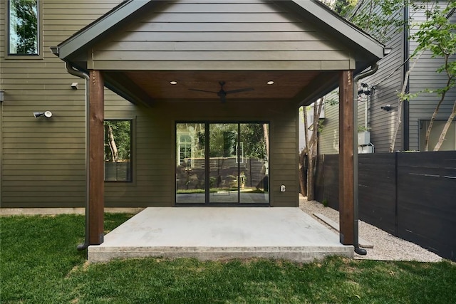 113 Nelray Blvd Unit 2, Austin, TX 78751 - property entrance with a ceiling fan and a patio area