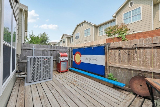 2632 Century Park Blvd Unit 38, Austin, TX 78727 - view of wooden deck