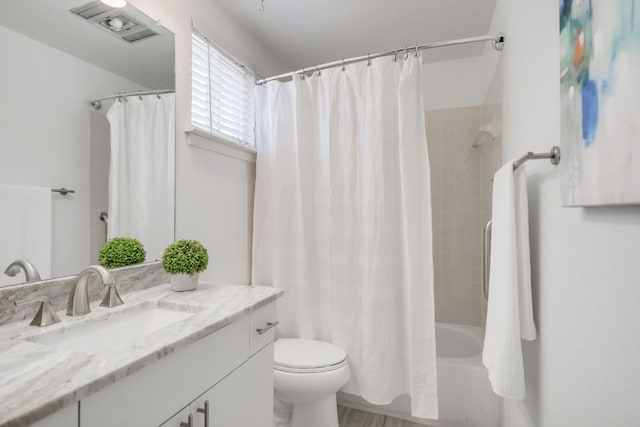 10300 Parkfield Dr, Austin, TX 78758 - bathroom with vanity and shower / bathtub combination with curtain