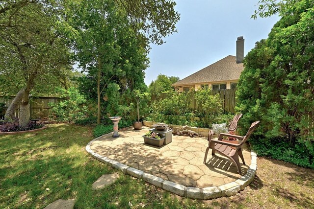 601 Harris Dr, Austin, TX 78737 - view of yard featuring a patio area