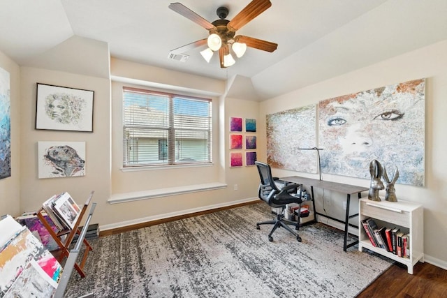 601 Harris Dr, Austin, TX 78737 - office space featuring wood finished floors, a ceiling fan, baseboards, and vaulted ceiling