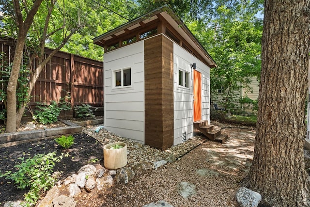 2004 Bremen St, Austin, TX 78703 - view of outbuilding featuring entry steps