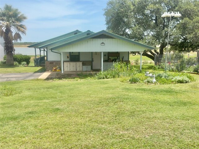 912 Cozy Ln, Tow, TX 78672 - photo 1