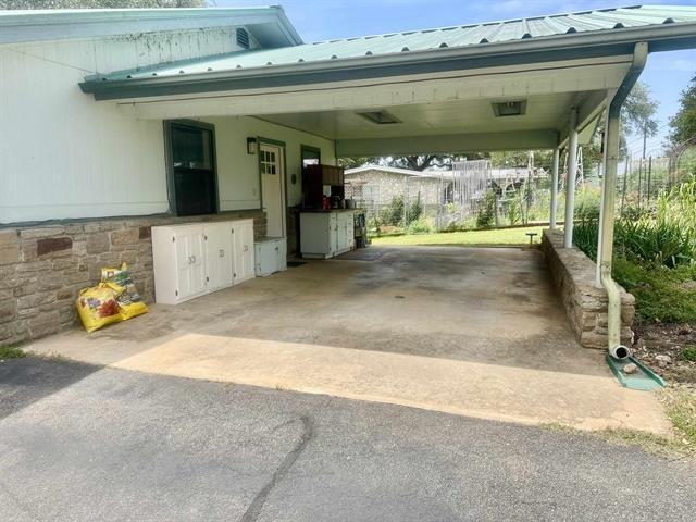912 Cozy Ln, Tow, TX 78672 - photo 2