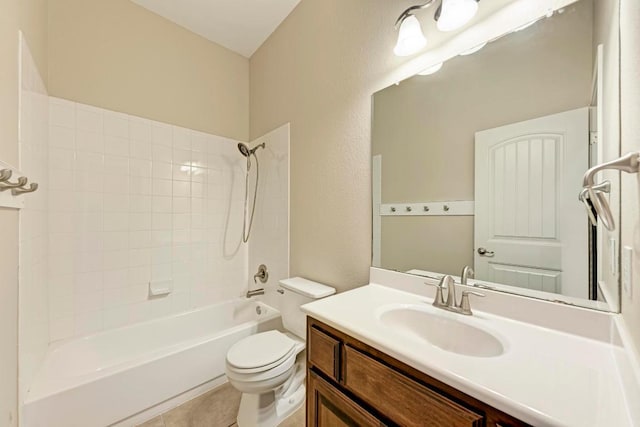 1803 Valle Verde Dr, Cedar Park, TX 78641 - full bath featuring toilet, vanity,  shower combination, and a textured wall