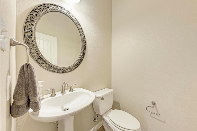 1803 Valle Verde Dr, Cedar Park, TX 78641 - half bath with toilet