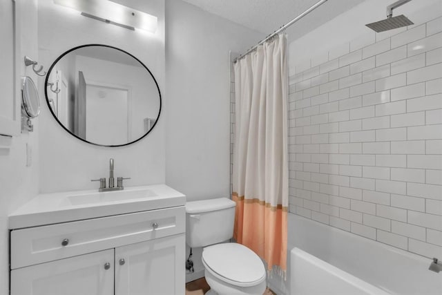 4406 Dove Springs Dr, Austin, TX 78744 - bathroom featuring vanity, toilet, and shower / tub combo