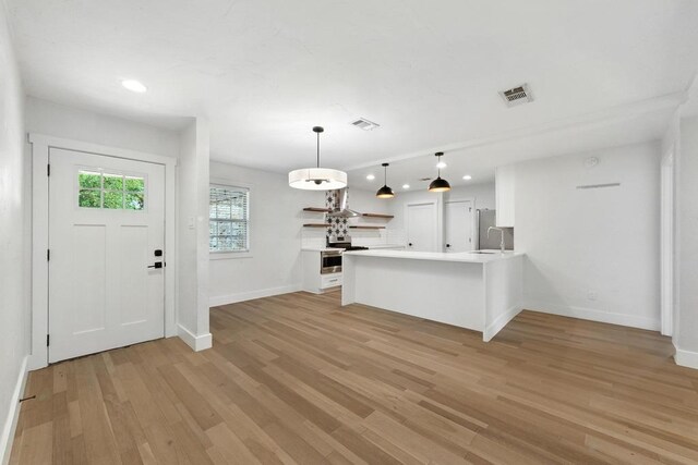 2406 Shiloh Dr, Austin, TX 78745 - photo 8