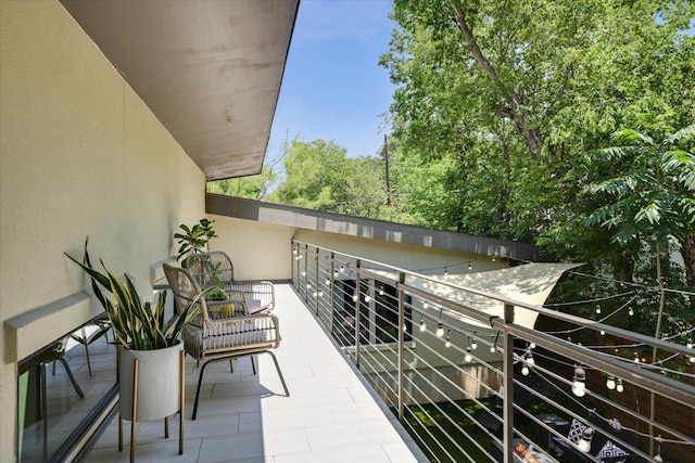 1904 E 9th St, Austin, TX 78702 - view of balcony