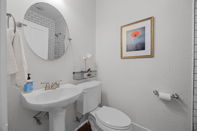 1502 S Elm St, Georgetown, TX 78626 - bathroom featuring toilet