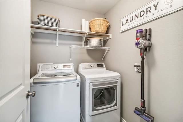 10901 Rome Ave, Austin, TX 78747 - washroom featuring washing machine and dryer