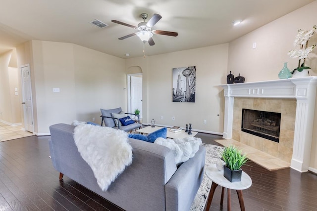 520 Bottle Brush Dr, Kyle, TX 78640 - photo 5