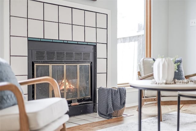12319 Emery Oaks Rd, Austin, TX 78758 - detailed view of a fireplace and wood finished floors