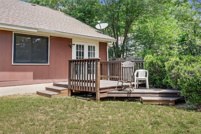 12319 Emery Oaks Rd, Austin, TX 78758 - wooden terrace with a lawn