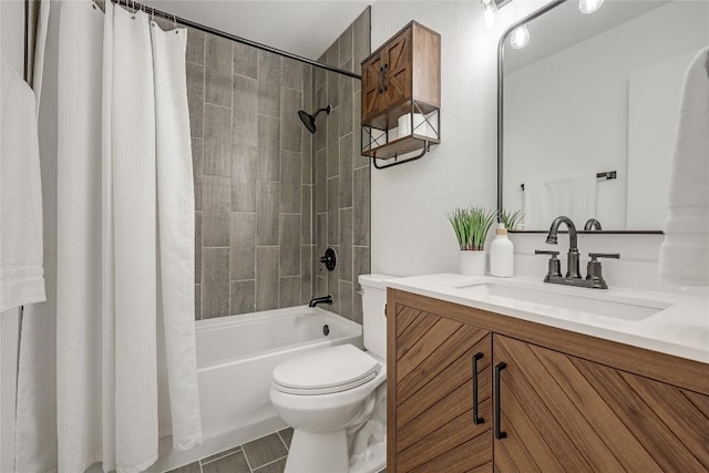 12319 Emery Oaks Rd, Austin, TX 78758 - full bath with vanity, toilet, and shower / bath combo with shower curtain