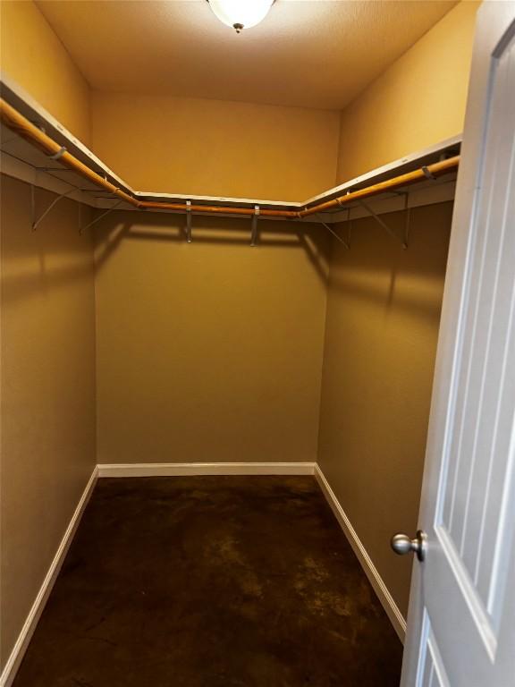 106 Shetland Ln, Bastrop, TX 78602 - view of spacious closet