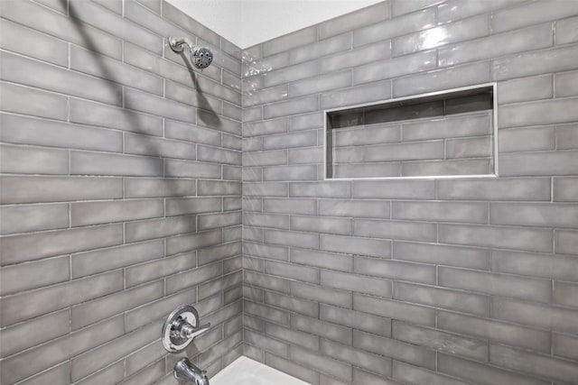 8115 Raintree Pl, Austin, TX 78759 - full bath featuring shower / bathtub combination