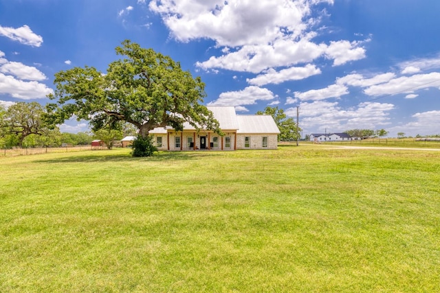 12011 Fm 1150th Rd, Luling, TX 78648 - view of grassy yard