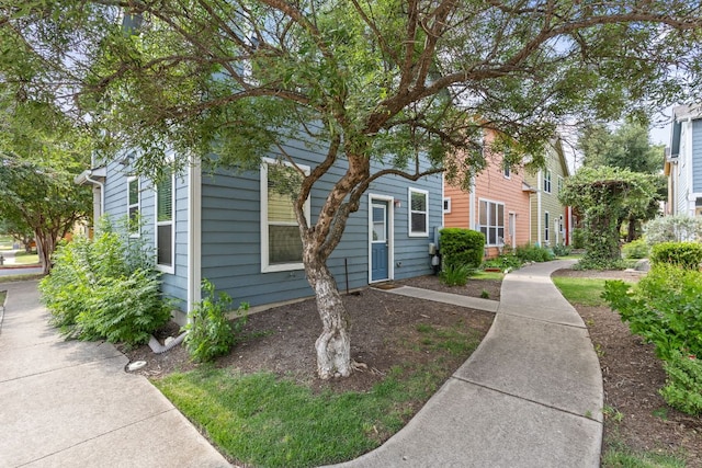 1601 Miriam Ave Unit 210, Austin, TX 78702 - view of front of home