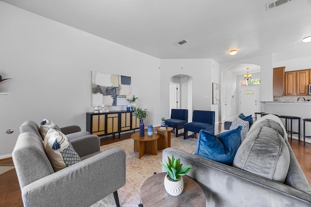 805 Meadow Bluff Ct, Round Rock, TX 78665 - living room featuring arched walkways