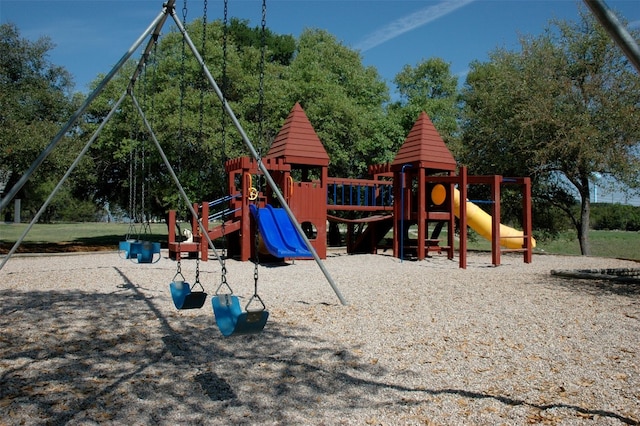 40 Tournament Way Unit G-32, The Hills, TX 78738 - view of communal playground