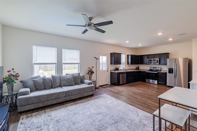 301 Wonderful Life Way, Jarrell, TX 76537 - photo 2