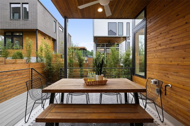 900 S 2nd St Unit 20, Austin, TX 78704 - view of sunroom / solarium