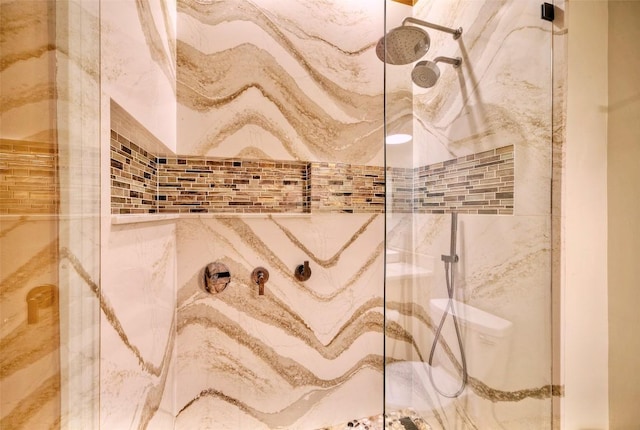 555 E 5th St Unit 809, Austin, TX 78701 - detailed view of a marble finish shower