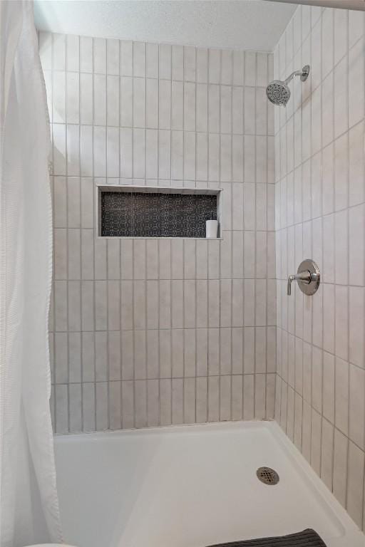1514 Turtle Creek Blvd, Austin, TX 78745 - view of bathroom
