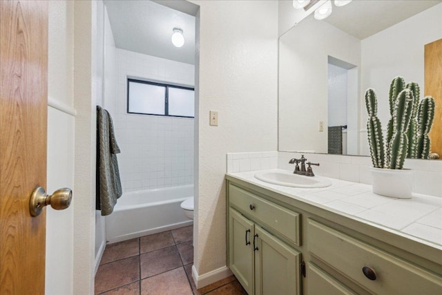 11900 Tunnel Trl, Manchaca, TX 78652 - full bath with vanity, toilet, bathing tub / shower combination, and tile patterned flooring