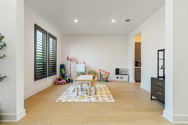 2905 Canto Trce, Leander, TX 78641 - playroom featuring light wood-style floors, recessed lighting, and baseboards