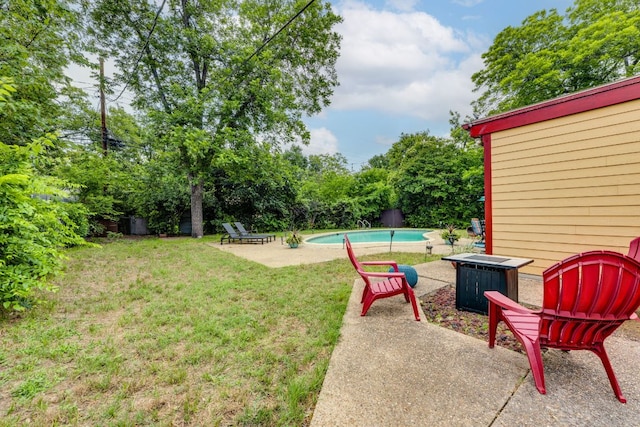 3002 Stardust Dr, Austin, TX 78757 - view of grassy yard with a patio