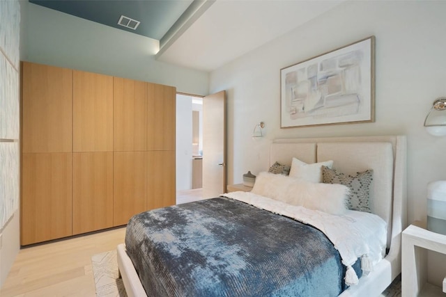 1115 Gillespie Pl, Austin, TX 78704 - bedroom featuring light wood-type flooring