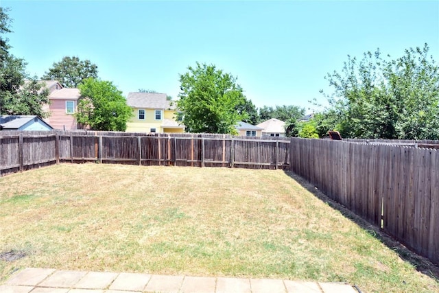 1902 Tranquilo Trl, Austin, TX 78744 - view of yard