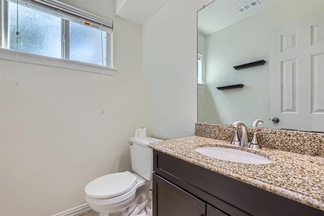 11619 Birchbark Trl, Austin, TX 78750 - bathroom with toilet and vanity