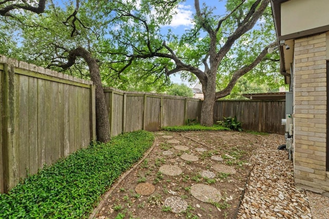 8126 Greenslope Dr, Austin, TX 78759 - view of fenced backyard